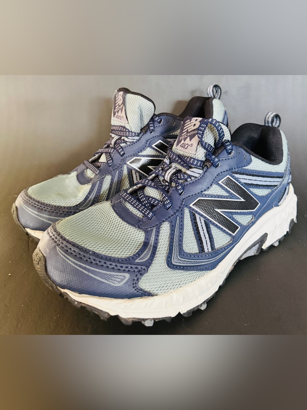 New Balance Trail Sneakers - Navy & Mint